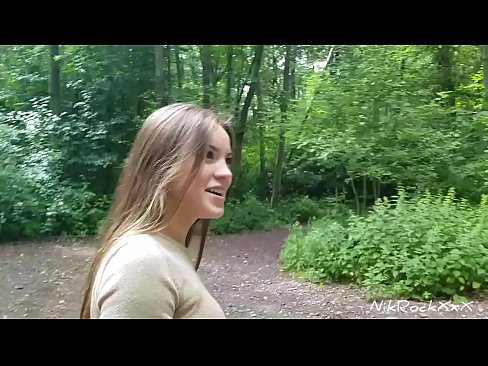 ❤️ Ehdotin Evelinalle, että panisimme julkisella paikalla! Hän suostui. Sitten panin häntä perseeseen ja spermasin hänen suuhunsa. Sitten hän pissasi itseensä. Venäläinen porno at us fi.dickies-shop.ru