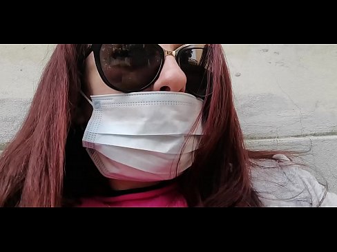 ❤️ Nicoletta kostaa naapurilleen ja pissaa hänen autotalliinsa (Special Covid19 Italian karanteeni) Venäläinen porno at us fi.dickies-shop.ru
