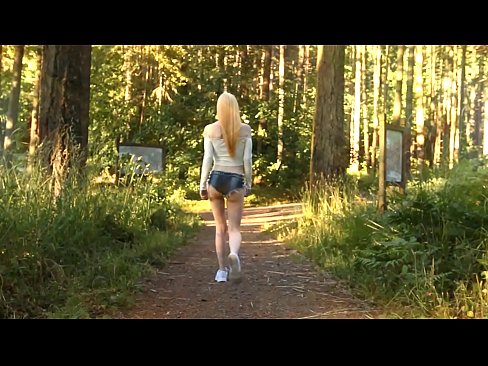 ❤️ Kaunis nainen liikkuu hitaasti, ei alaston video Venäläinen porno at us fi.dickies-shop.ru
